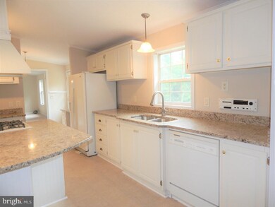 26290 Col Drake Ln, Unionville, VA 22567 - photo 7