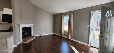 7817 Rochelle Rd, Louisville, KY 40228 - photo 6