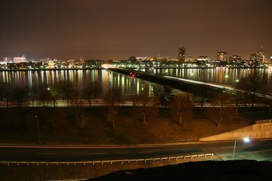 520 Beacon St unit 6F, Boston, MA 02215 - photo 2