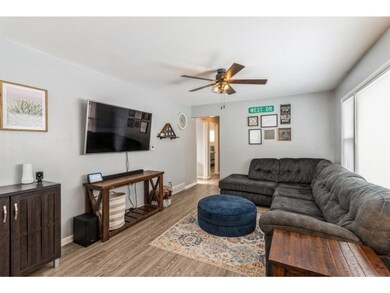 209 E Park Ave, Des Moines, IA 50315 - photo 4