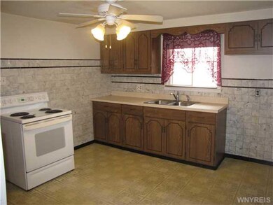 Kitchen Lower Kitchen