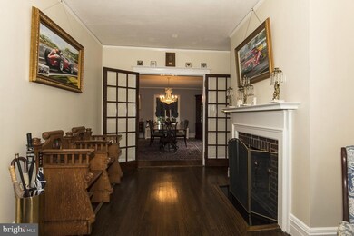 829 W University Pkwy, Baltimore, MD 21210 - photo 6