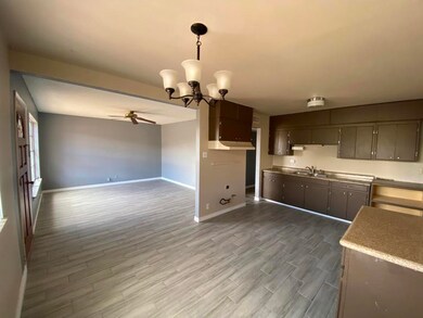 3020 Mckinley Ave, El Paso, TX 79930 - photo 5