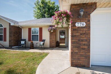 776 W Pearl St, Bolivar, MO 65613 - photo 3