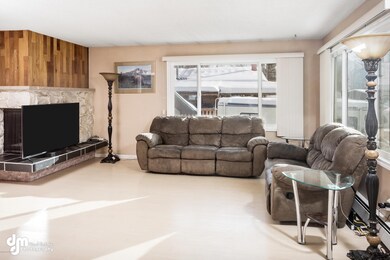Living Room_DMD_2766-FULL