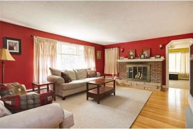 90 Highland St, Stoughton, MA 02072 - photo 3