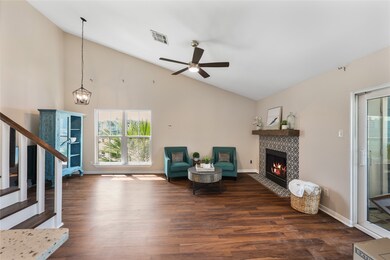 3506 Cove View Blvd unit 612, Galveston, TX 77554 - photo 4