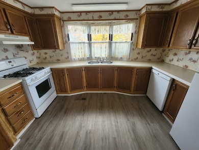 9 K St, Bangor, ME 04401 - photo 4