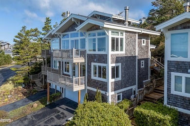 440 CAPES DR. (EXTERIOR) (2)