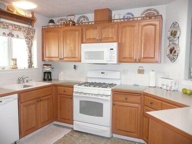 909 Golden Ct, Medical Lake, WA 99022 - photo 5