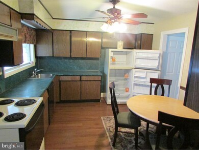 4033 Kottler Dr, Lafayette Hill, PA 19444 - photo 5