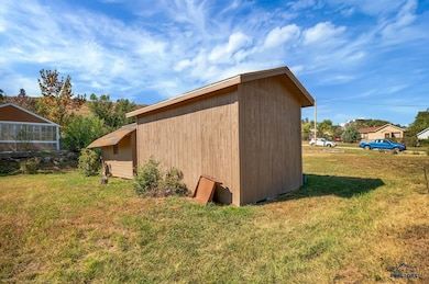 1511 Custer St, Rapid City, SD 57701 - photo 4