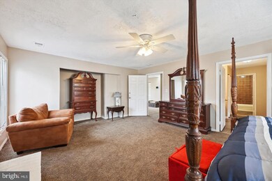 1000 Rollins Ave, Capitol Heights, MD 20743 - photo 6