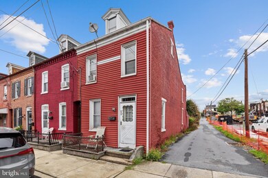 233 N 2nd St, Columbia, PA 17512 - photo 2