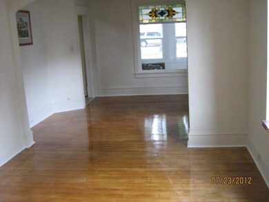 DINING ROOM & LIVING ROOM