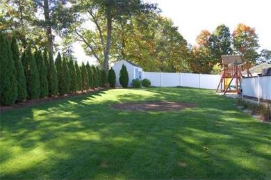 7 Swan Pond Rd, North Reading, MA 01864 - photo 4