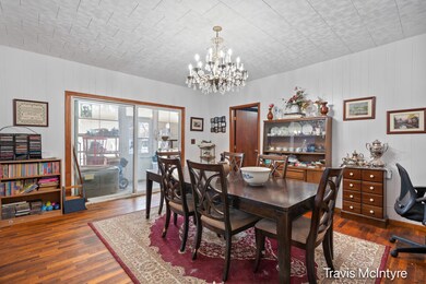 415 S Franklin St, Greenville, MI 48838 - photo 6