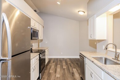 007-photo-kitchen-14486303