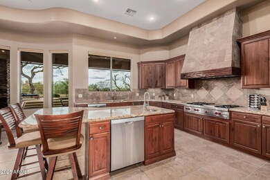 7013 E SUMMIT TRAIL CIR