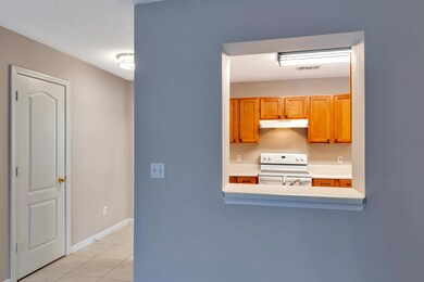 11_F8_2278HarlanAvenue_011