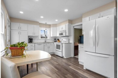 68 Hobart St, Danvers, MA 01923 - photo 7