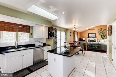 19702 Crystal View Ct, Germantown, MD 20876 - photo 7