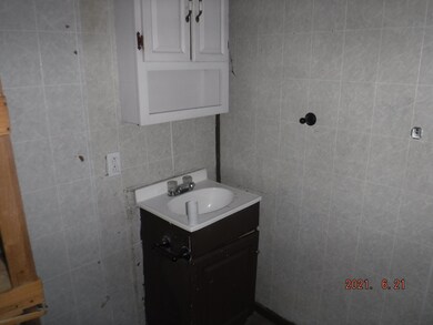 652 Lee St, Marion, OH 43302 - photo 6