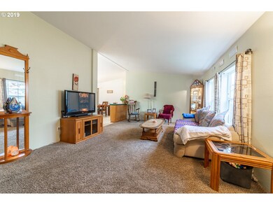 117 Knapp Ln, Eugene, OR 97404 - photo 6