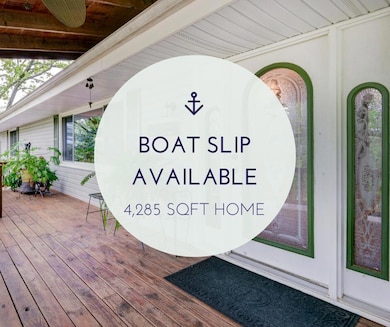 ROYAL PT BOAT SLIP AVAILABLE