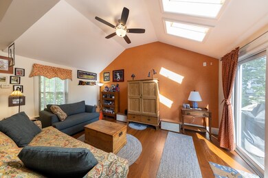 51 William St unit 2, Fairhaven, MA 02719 - photo 6