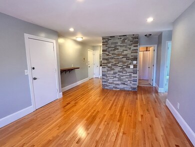 1409 River St unit 47, Hyde Park, MA 02136 - photo 3