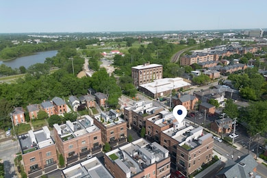 37 W Whittier St - Exterior-10