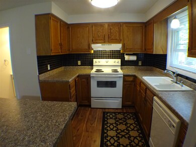 59 Scenic Dr unit 59R, Derry, NH 03038 - photo 6