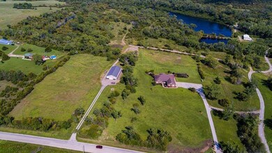 7210 NW Wilson Rd, Topeka, KS 66618 - photo 3