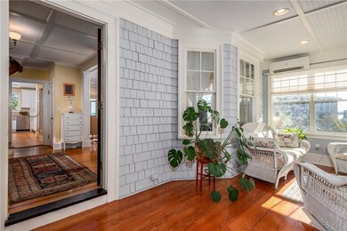 Sunroom Entry