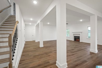 1132 Birchwood Ln, Alabaster, AL 35007 - photo 2