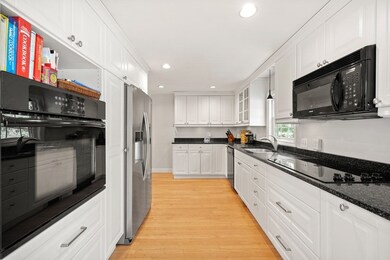 114 Cliff Rd, Milton, MA 02186 - photo 7