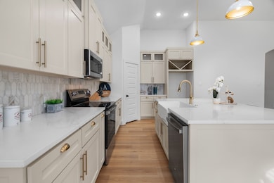 1607 Amanda Ave, Fort Worth, TX 76105 - photo 6