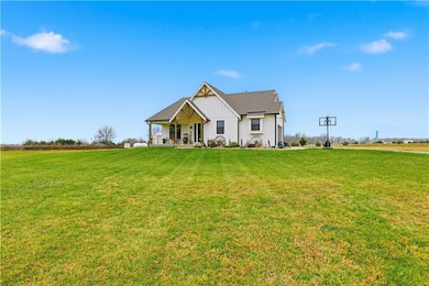 36958 Jingo Rd, Louisburg, KS 66053 - photo 5