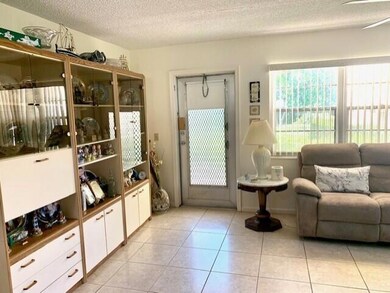 72 Windsor D, West Palm Beach, FL 33417 - photo 7