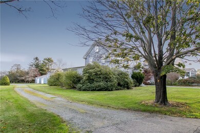 184 Peckham Ave, Middletown, RI 02842 - photo 3