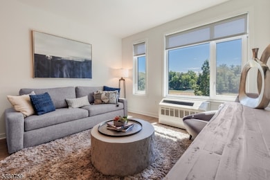 1181 Morris Ave unit 201, Union, NJ 07083 - photo 4