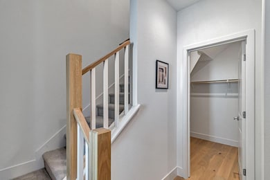 1125 Esther Ct, Palo Alto, CA 94303 - photo 4