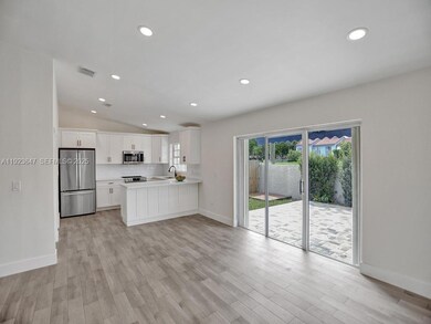 13529 SW 62nd St unit 5, Miami, FL 33183 - photo 7