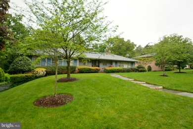 1211 Belle Vista Dr, Alexandria, VA 22307 - photo 2