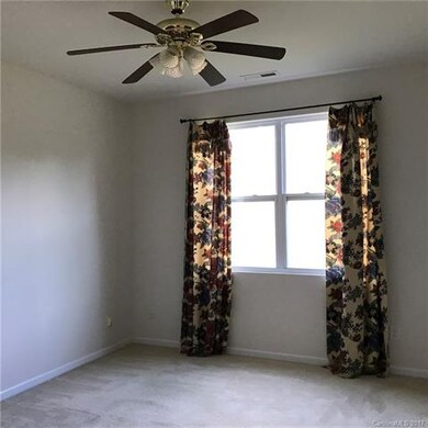 Main lever , office/Bedroom