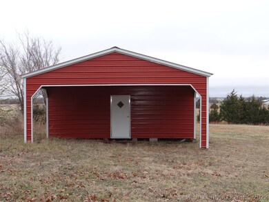 315 Coyote Rd, Stuart, OK 74570 - photo 3