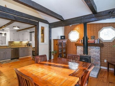 8 Amherst Rd, Hopkinton, MA 01748 - photo 4