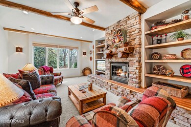 1098 Matterhorn Ct, Midway, UT 84049 - photo 5