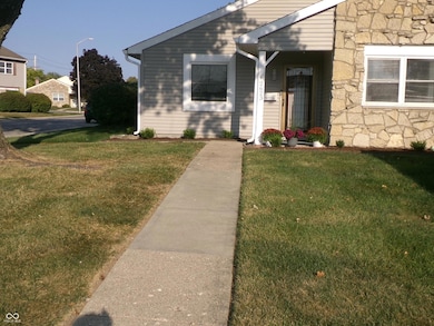 2623 Country Estates Dr unit 13, Indianapolis, IN 46227 - photo 2